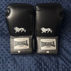 Lonsdale Boxing Gloves
