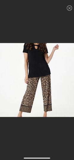 Susan Graver, Leopard Print Pants And Black Top