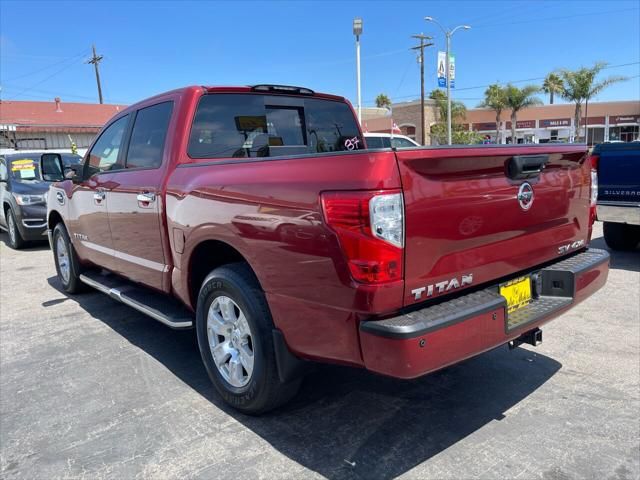 2017 Nissan Titan