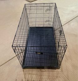 XL, 4ft Wire Dog Crate, 3 Doors, Divider, Plus Water Bowl Attachment –Great Condition