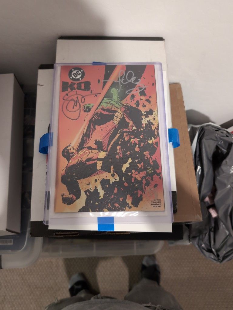 D.C. KO #1 - Clay Mann NYCC FOIL EDITION 3X SIGNED Mann/Fernandez/Snyder w/ COA