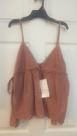 Brand new Juniors Dusty rose top size L