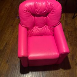  The Crew Furniture Hot Pink Toddler Reclining Chair