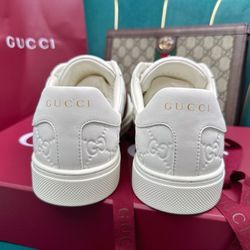 Gucci  Shoes