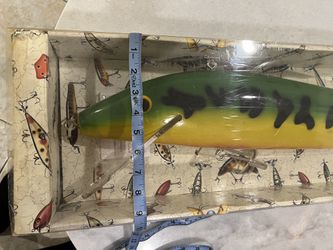 Giant Fishing Lure Rivers Edge for Sale in San Diego, CA - OfferUp