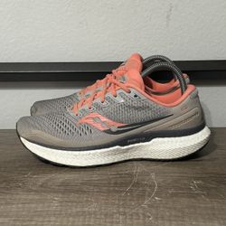 Saucony Triumph 18 Women’s Shoes Size 8