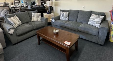 Grey sofa and love seat 2pc set