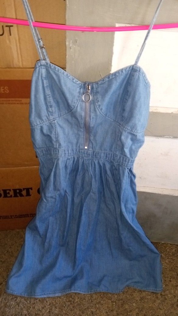 Small Little Girls Dress