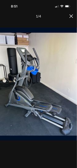 BRAND NEW elliptical machine gym equipment horizon