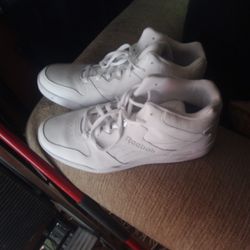 White Reeboks Size 15 9 Out Of 10