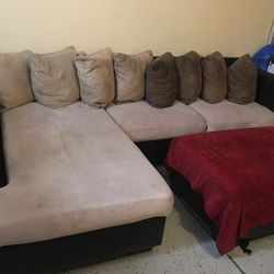 Sectional With Ottoman 