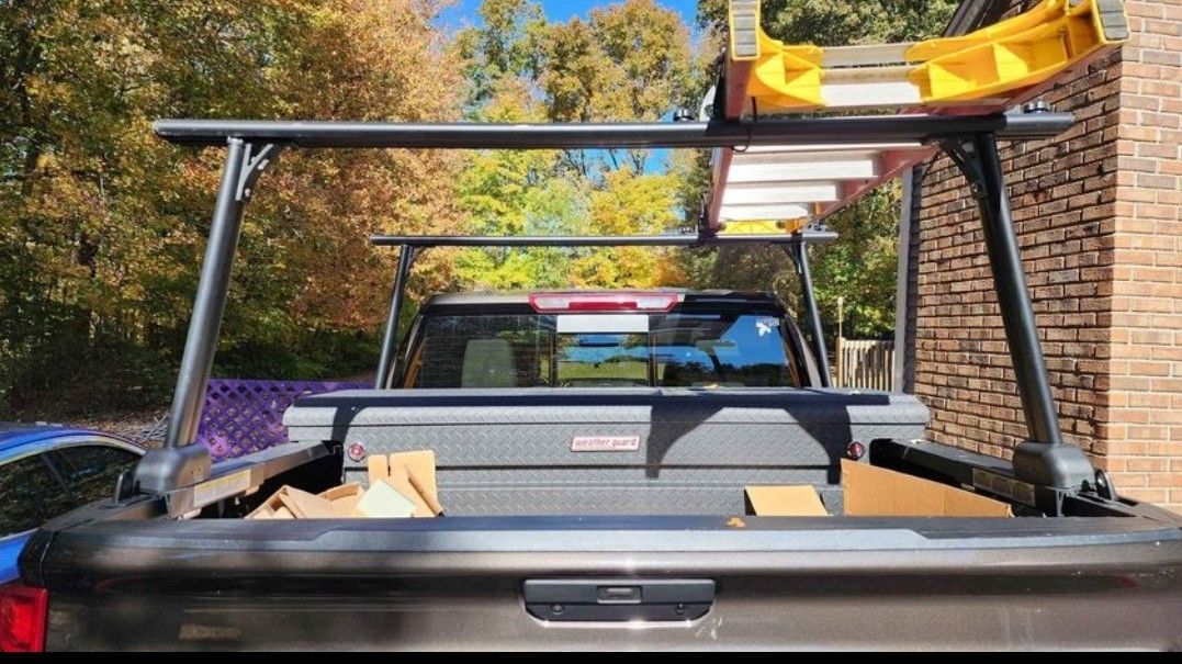 Weatherguard universal truck racks 800 lb Rating (Like New)