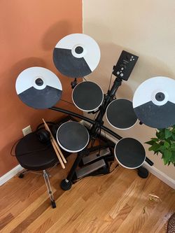 Roland Electronic Drum Kit Set