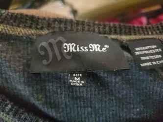 Miss me shirt size m