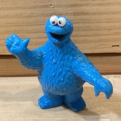 Vintage Sesame Street Cookie Monster Hand Up PVC Figure Cake Topper 3" 