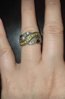 Two-Tone Crossover Ring with Yellow and White Stones