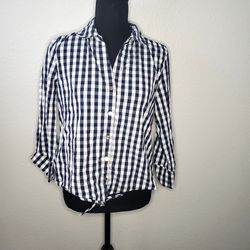 NWOT Ann Klein Women's Blue And White Plaid Button Up Blouse Top Size: Small 