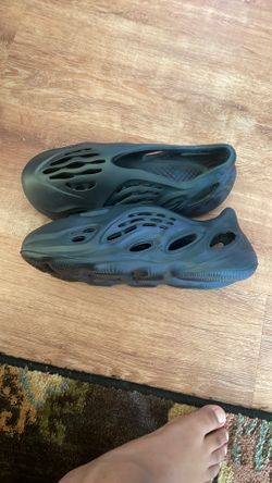 Yeezy Foam Runners Mineral Blue