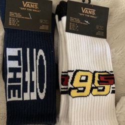 Two Pairs 6.5-9 Vans Crew Socks Nwt