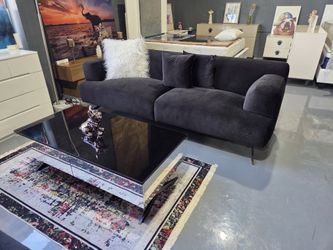 NEW LOVESEAT BLACK 70x38