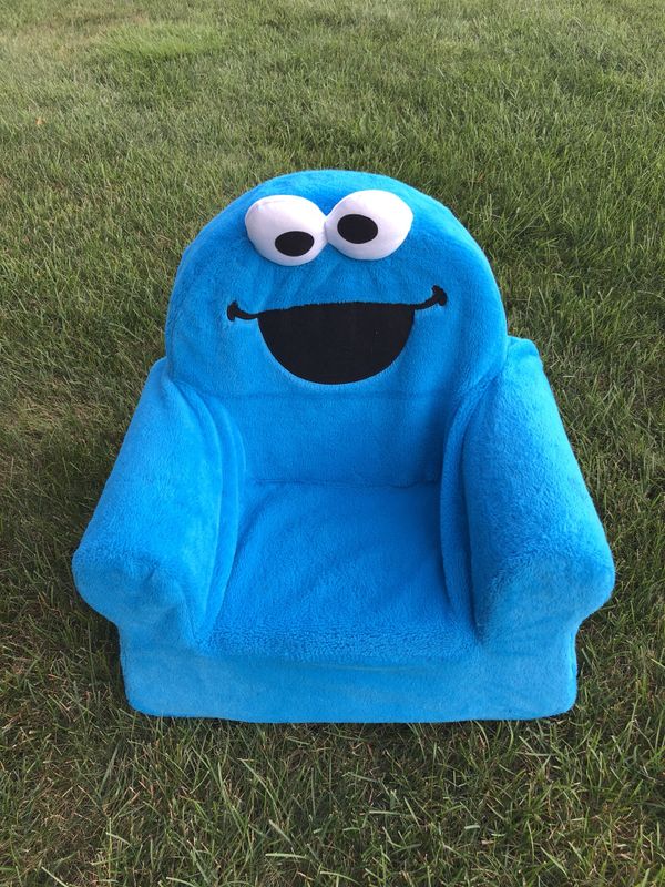Cookie Monster Marshmallow Comfy Chair For In Attleboro Ma Offerup