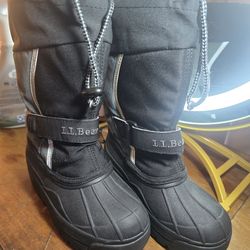 Kids L.L. Bean snow boots