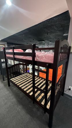 TWIN OVER TWIN BUNK BED