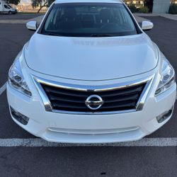 2015 Nissan Altima SV 