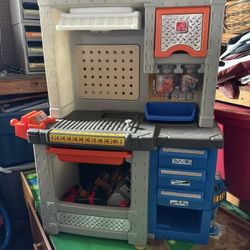 Step 2 Kids Workbench