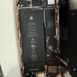 Iphone 8 (PERFECT PARTS)