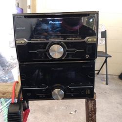 2 Pioneer Double Din Deck Car Audio Stereo 