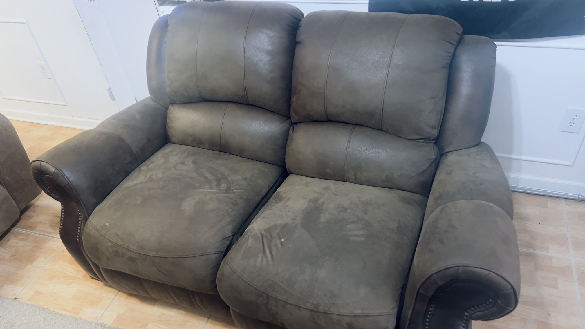 Loveseat, Rocking Recliner