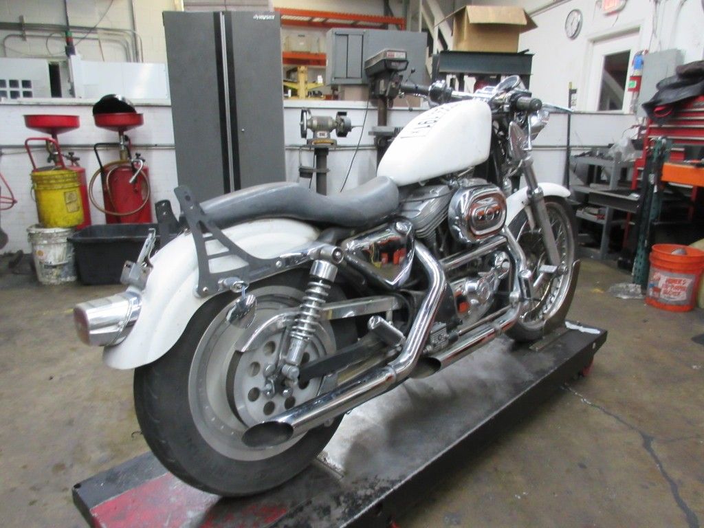 PARTED OUT - 1999 99-01 Harley Davidson XL883 Sportster 883