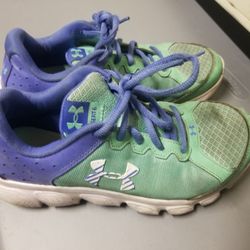 Girls size 5.5 Under Armour shoes $5
