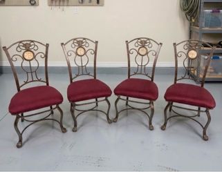 Dining chairs (4)