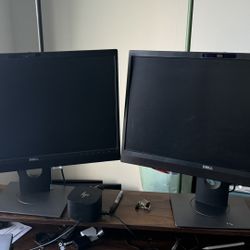 Dell 24” IPS Monitor – Built-In Webcam, Mic & Speakers