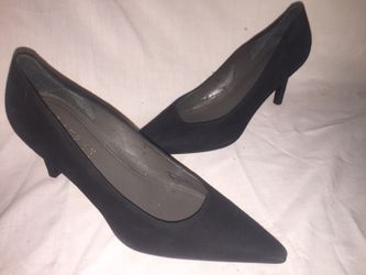 Ralph Lauren suede heel size 6.5 very nice