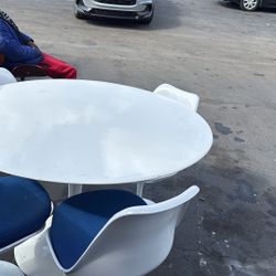 White Tulip Dining Set Round Table 4 Chairs