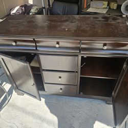 Cabinet Dresser