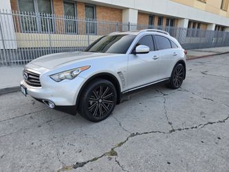 2014 infiniti QX70