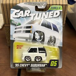 Car tuned diecast 95 Chevy suburban series 9