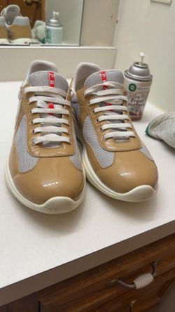 Pradas