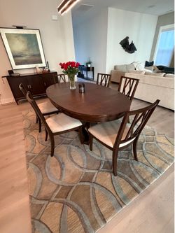 Set of 6 Bassett Dining Chairs  $350 for set