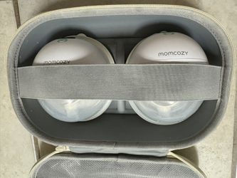 LIKE NEW! MOMCOZY M5