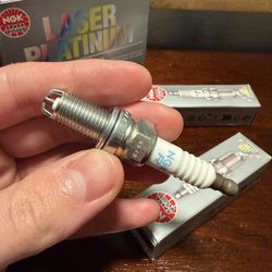 NGK-R Spark Plugs For 01-06 M3