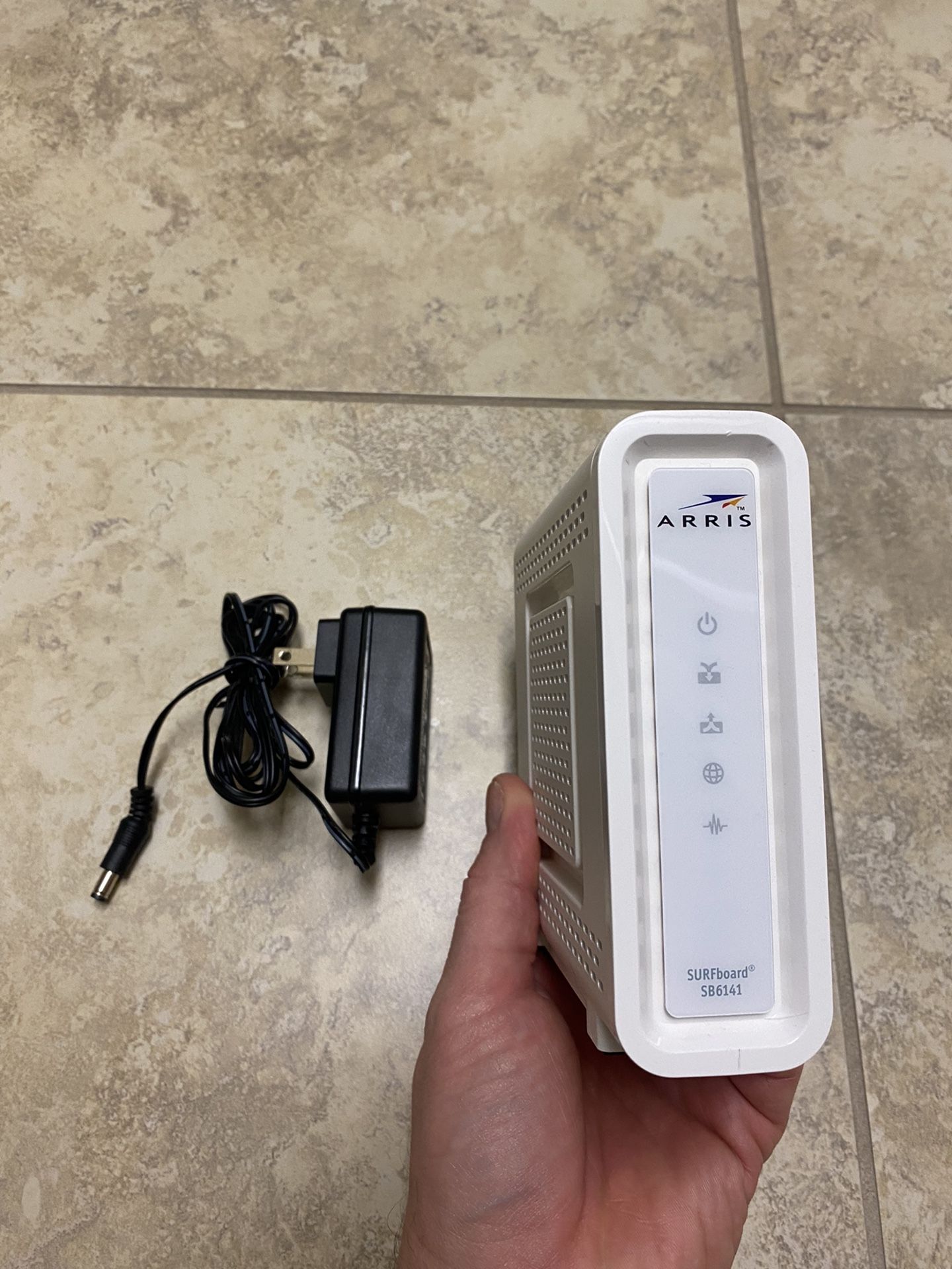 Arris SB6141 Cable Modem (Docsis 3.0)