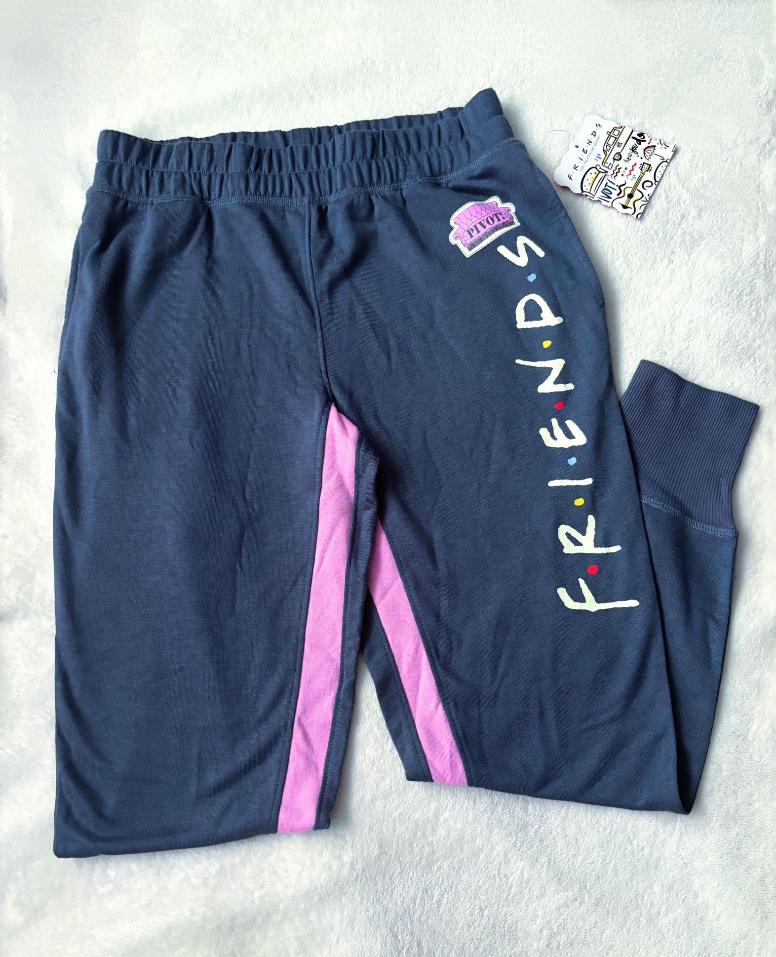 ✨ NWT FRIENDS JOGGERS XS F.R.I.E.N.D.S MERCH FRIENDS PANTS FRIENDS CLOTHES✨