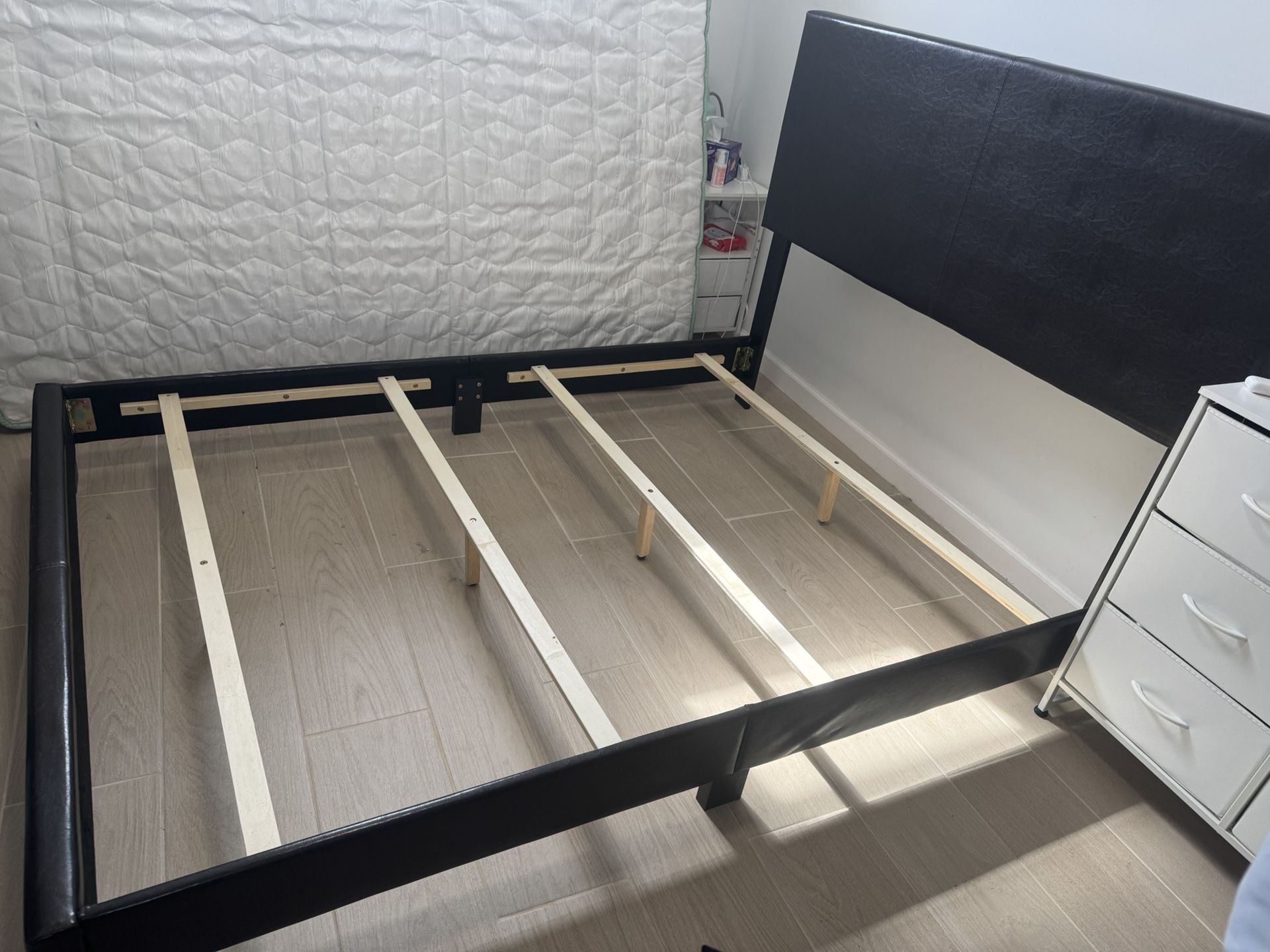 bed frame Full