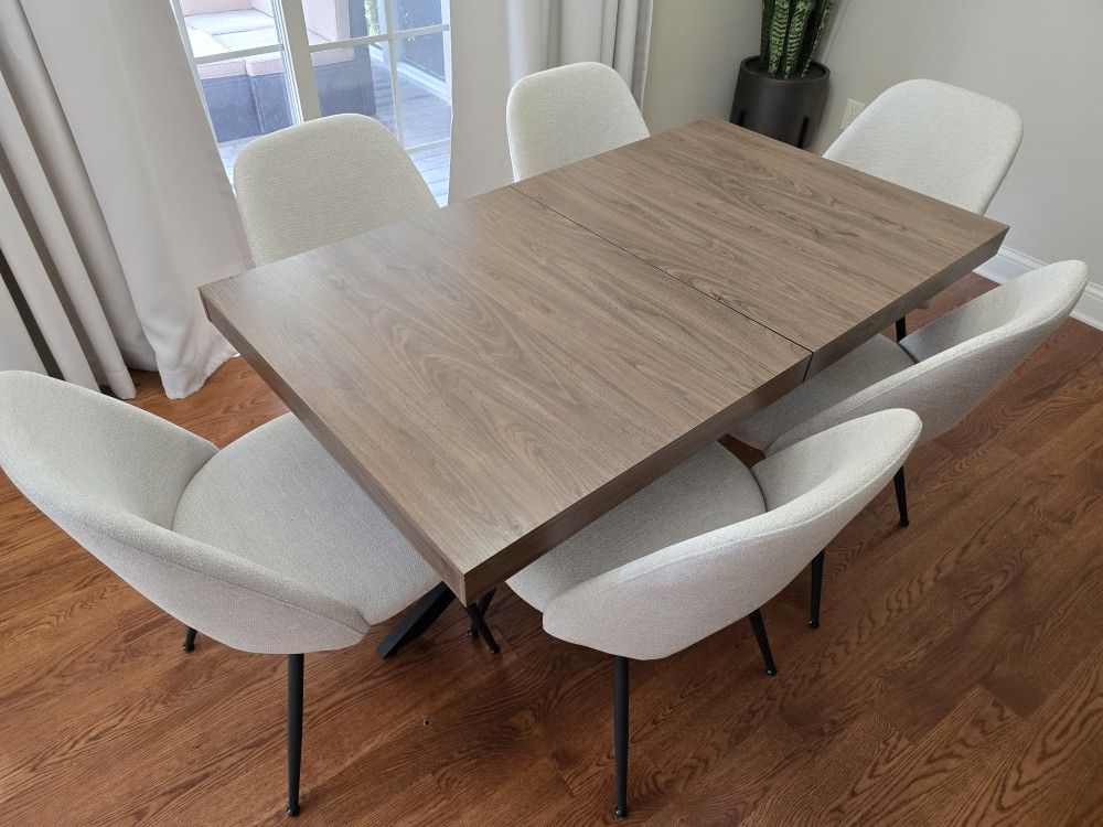 Modern Extendable Dining Table with Metal Base