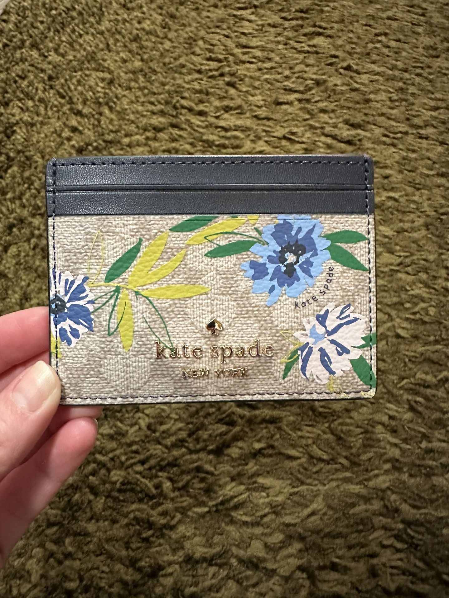 Brand New Kate Spade Cardholder Floral